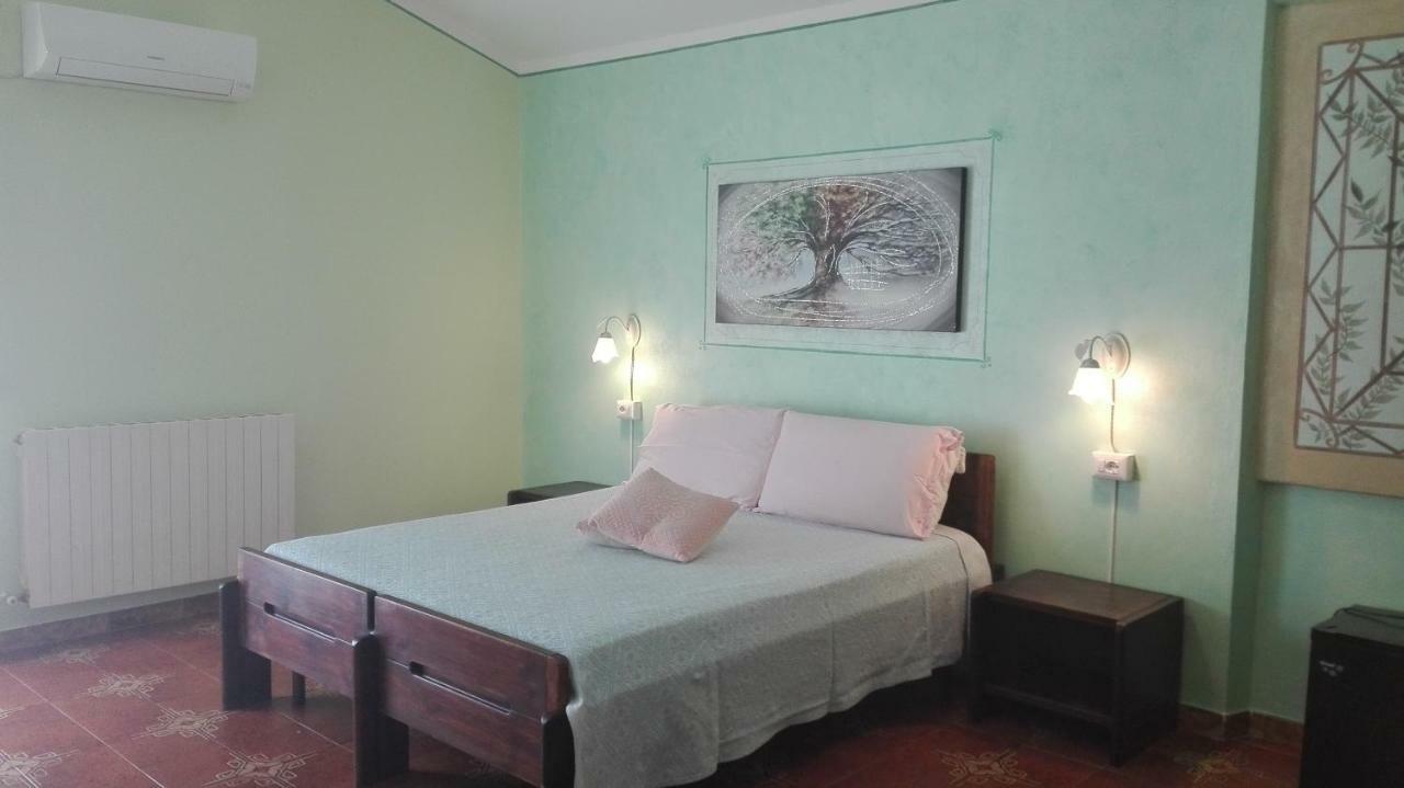 Agriturismo Monte Pino Telti Экстерьер фото